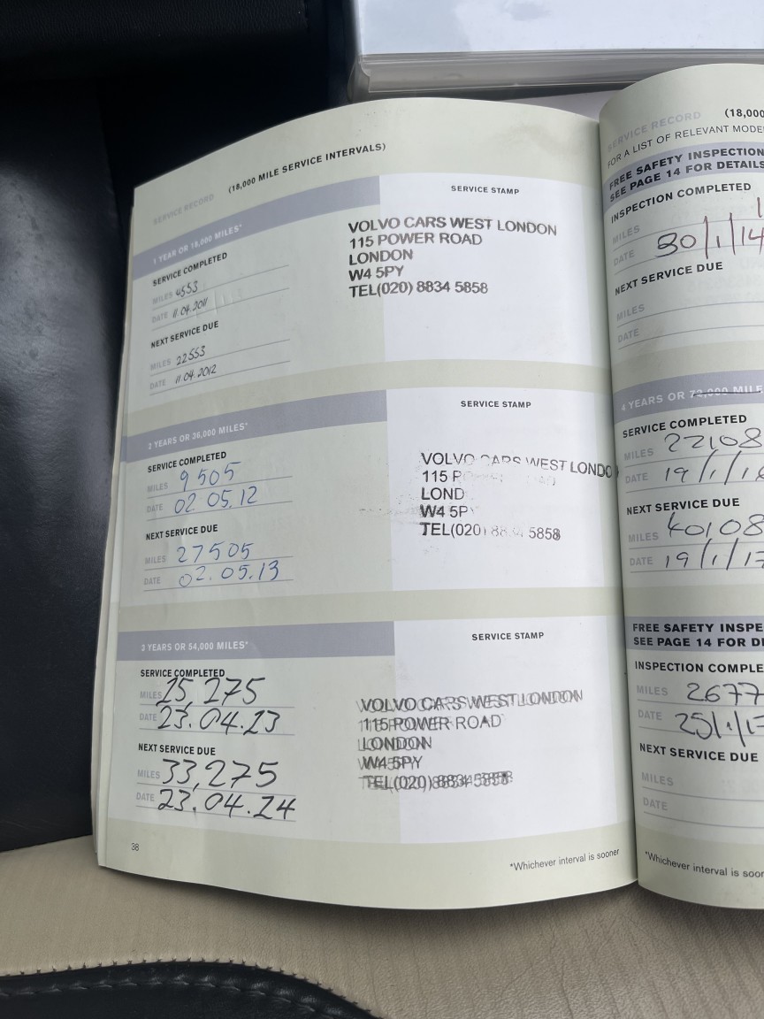 Used Volvo XC60 2010 for sale - 77508425: Photo 32