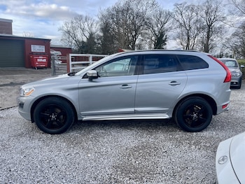 Used Volvo XC60 2010 for sale - 77508425: Photo