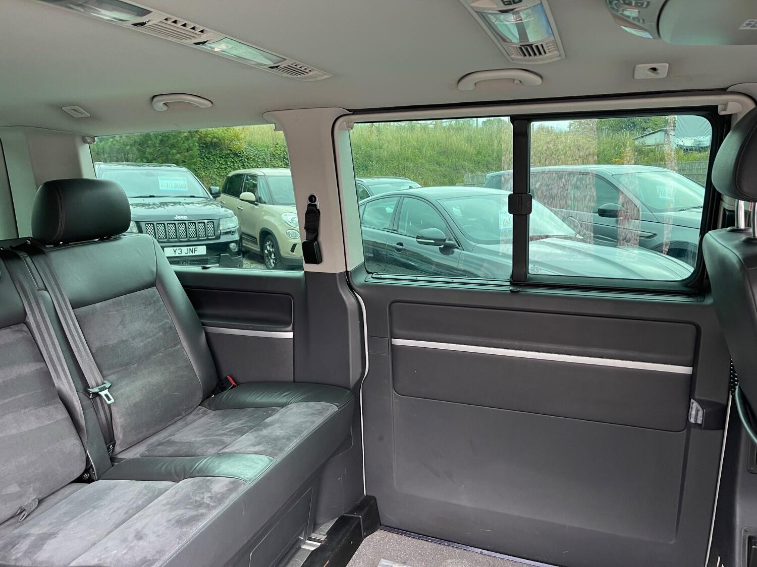 Used Volkswagen Caravelle 2012 for sale - 76313935: Photo 11
