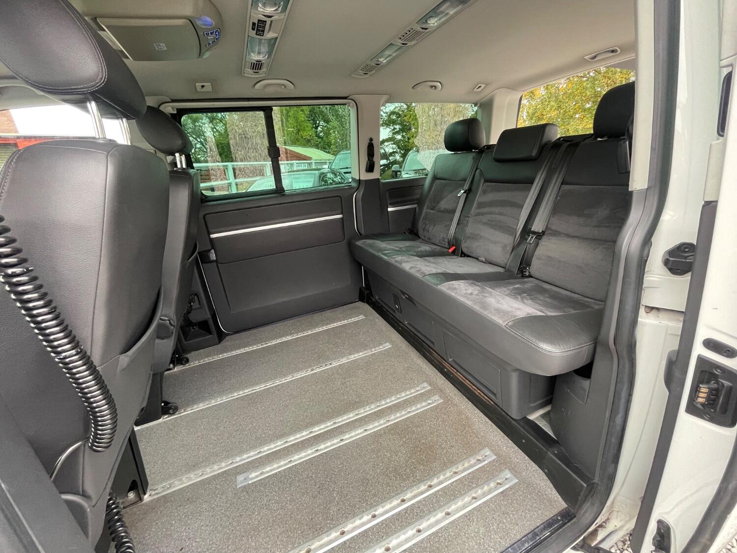 Used Volkswagen Caravelle 2012 for sale - 76313935: Photo 31