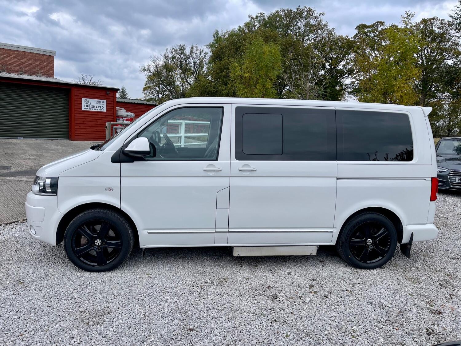 Used Volkswagen Caravelle 2012 for sale - 76313935: Photo 4