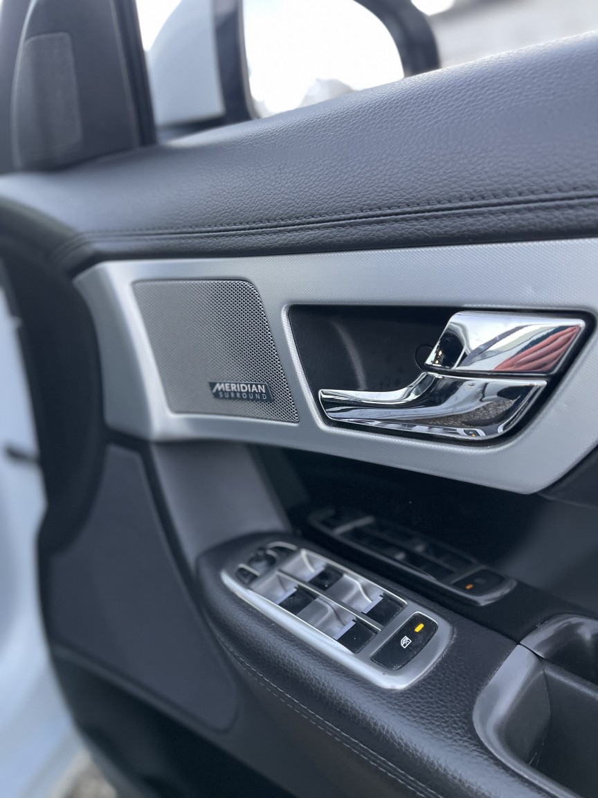 Used Jaguar XF 2015 for sale - 77053706: Photo 17