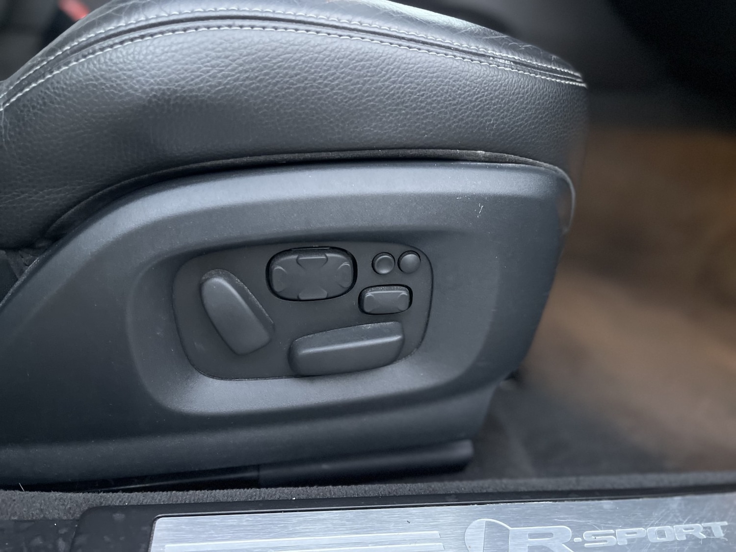 Used Jaguar XF 2015 for sale - 77053706: Photo 19