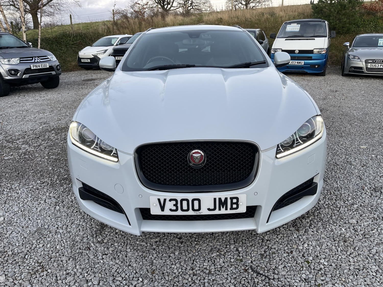 Used Jaguar XF 2015 for sale - 77053706: Photo 2