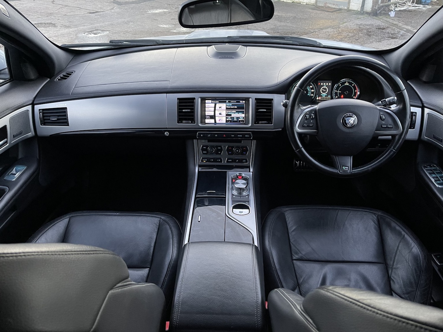 Used Jaguar XF 2015 for sale - 77053706: Photo 25