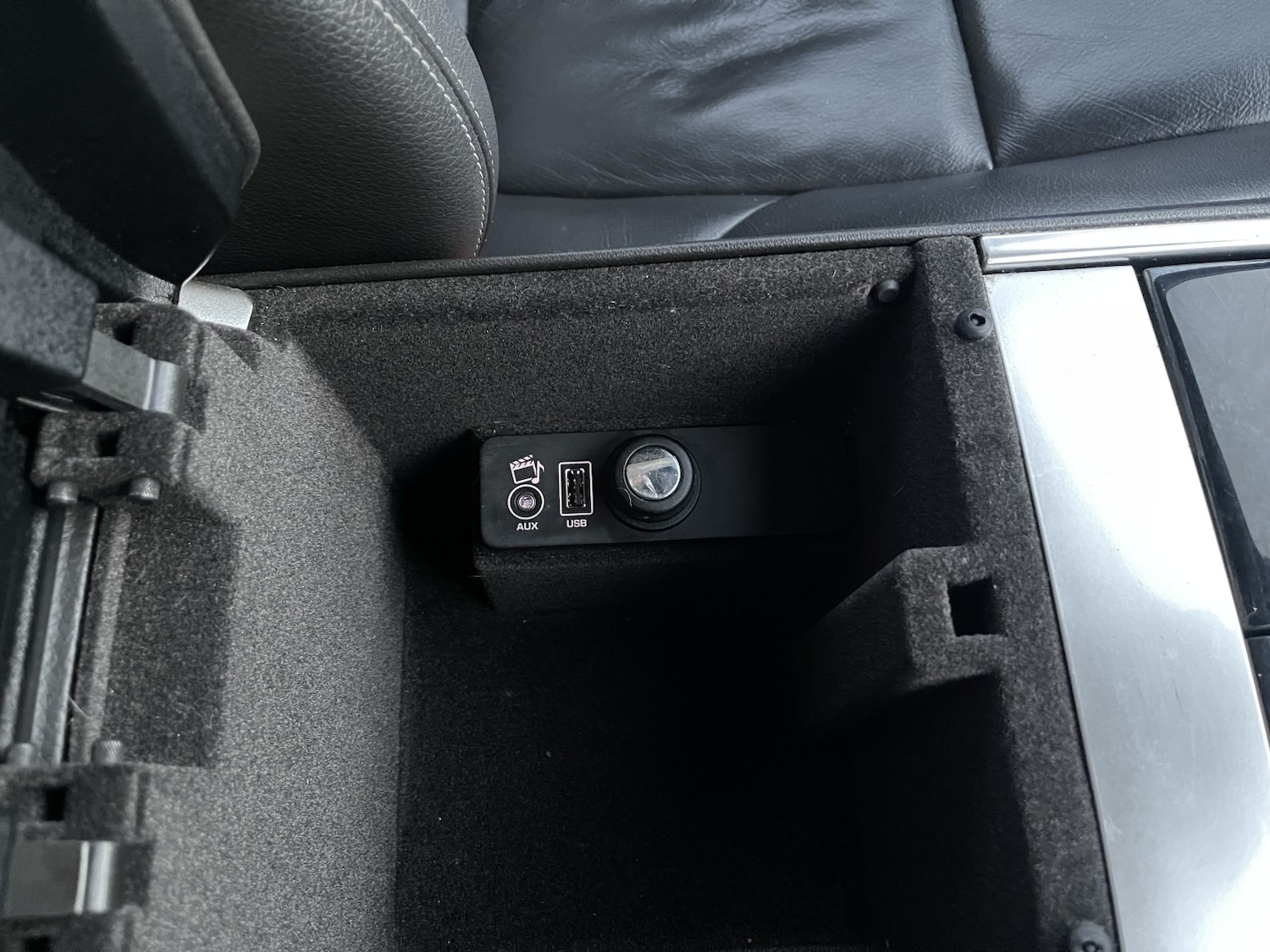 Used Jaguar XF 2015 for sale - 77053706: Photo 28