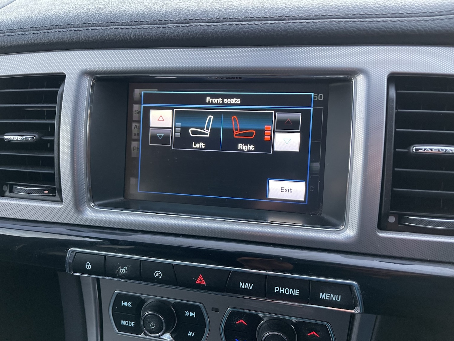 Used Jaguar XF 2015 for sale - 77053706: Photo 29