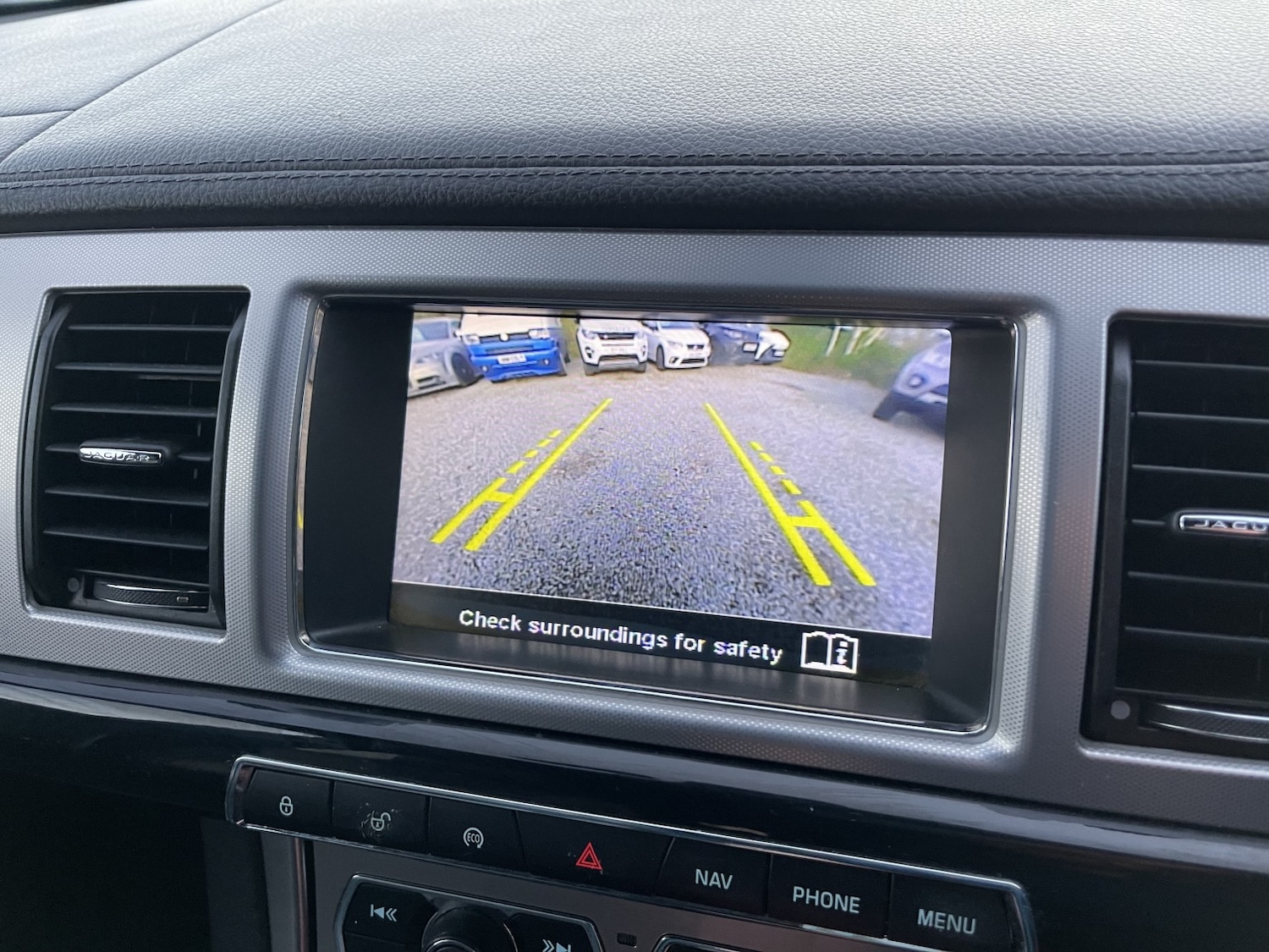 Used Jaguar XF 2015 for sale - 77053706: Photo 31