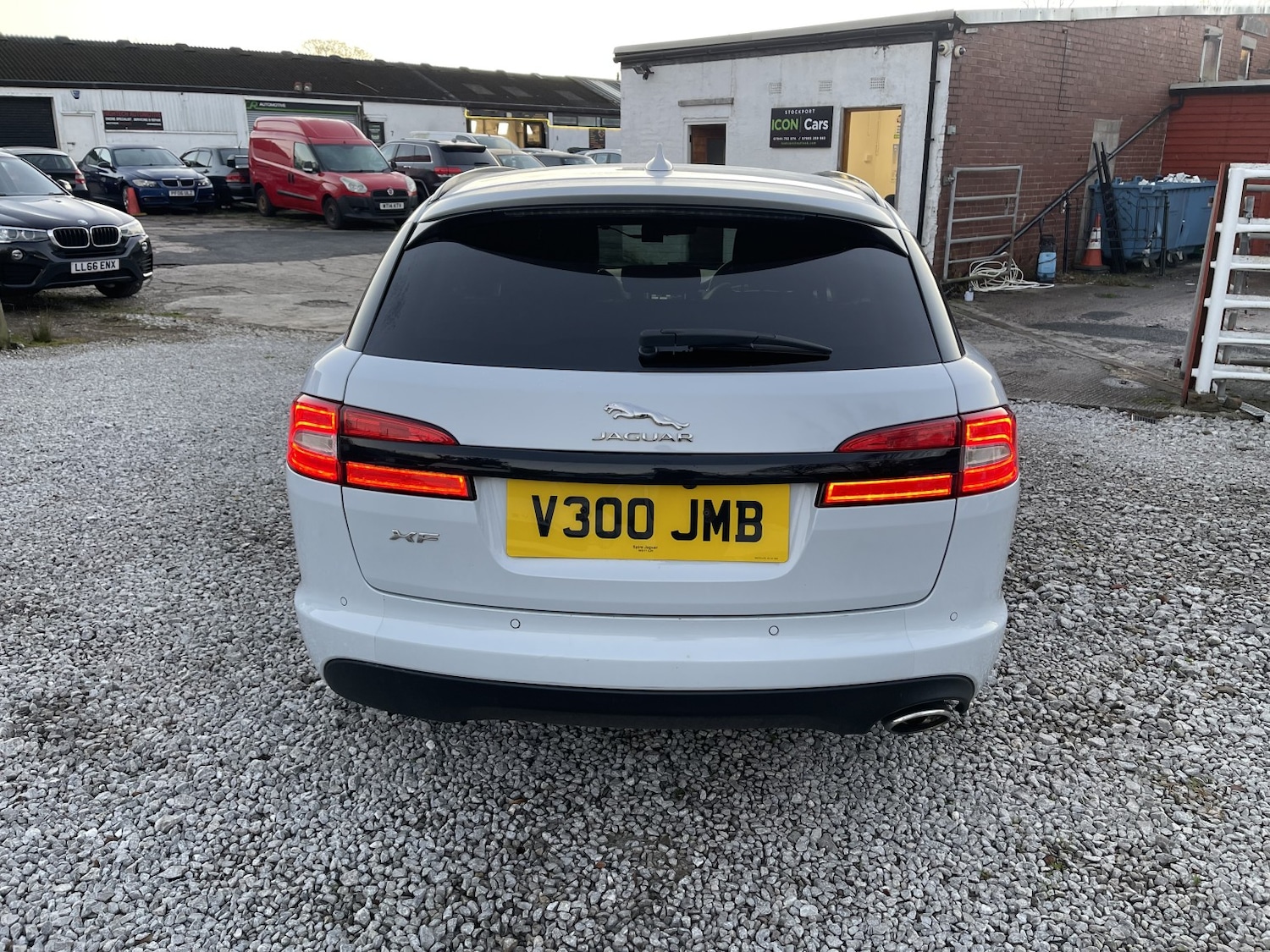 Used Jaguar XF 2015 for sale - 77053706: Photo 6