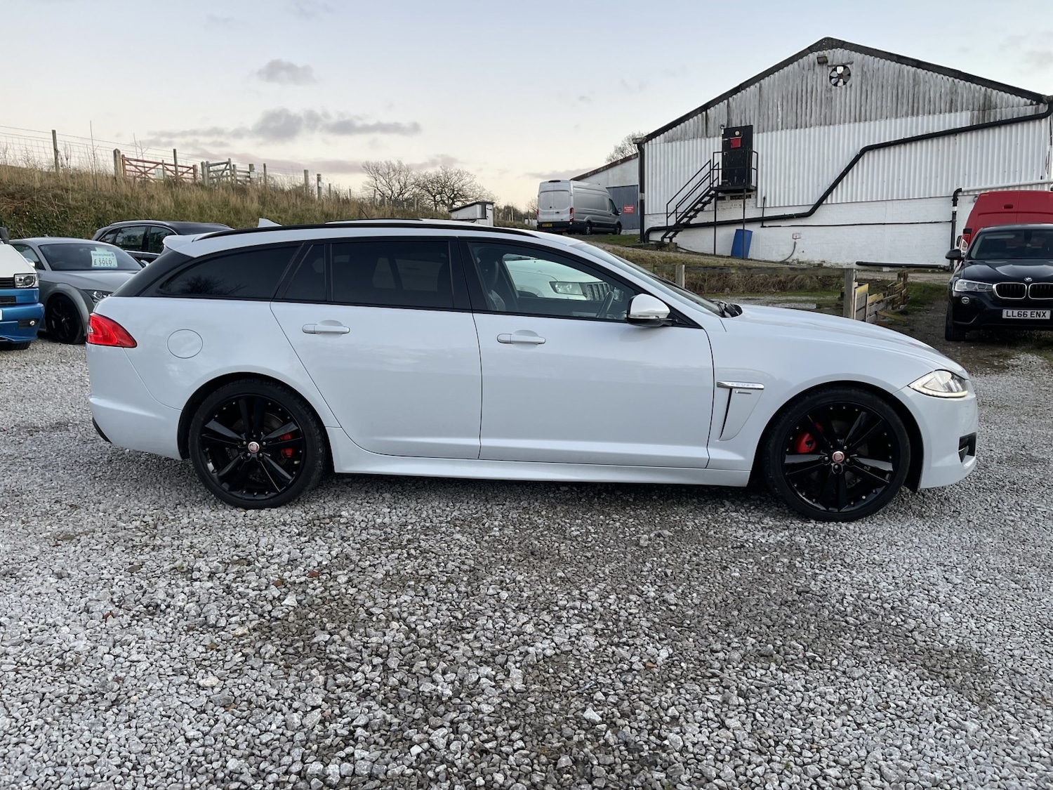 Used Jaguar XF 2015 for sale - 77053706: Photo 8