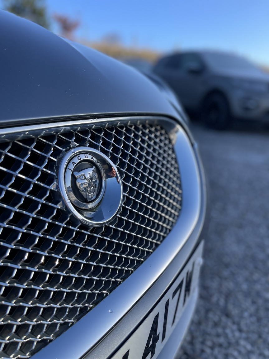 Used Jaguar XF 2010 for sale - 77162327: Photo 18