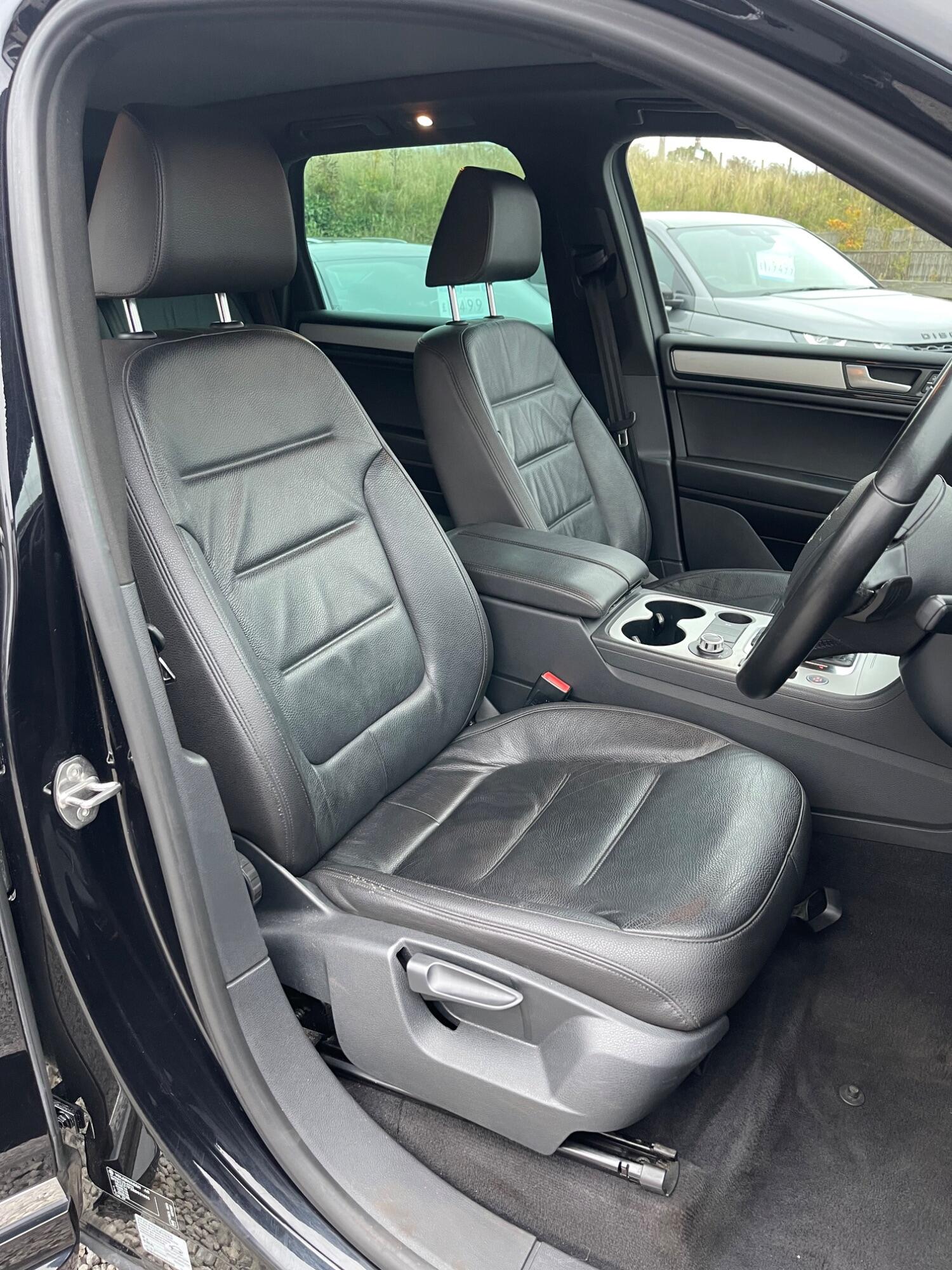 Used Volkswagen Touareg 2013 for sale - 76314010: Photo 10