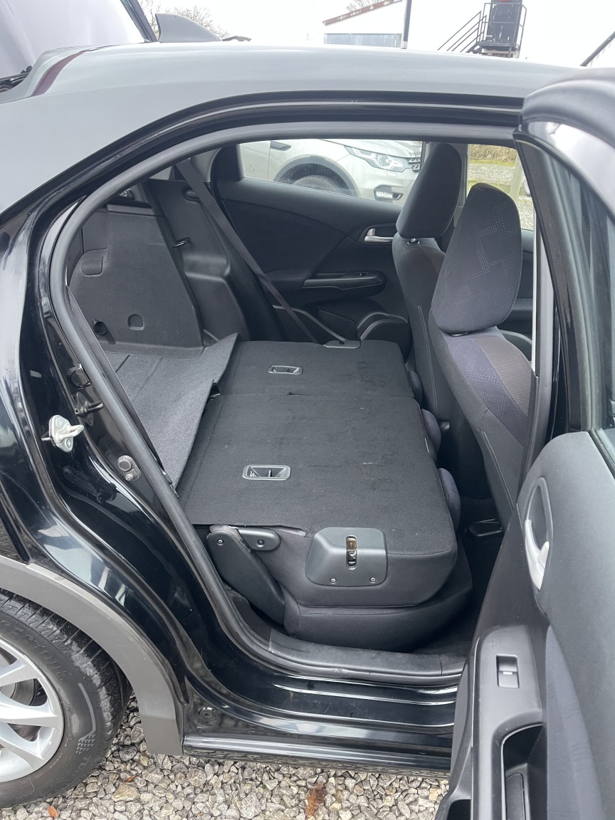 Used Honda Civic 2012 for sale - 77140768: Photo 17