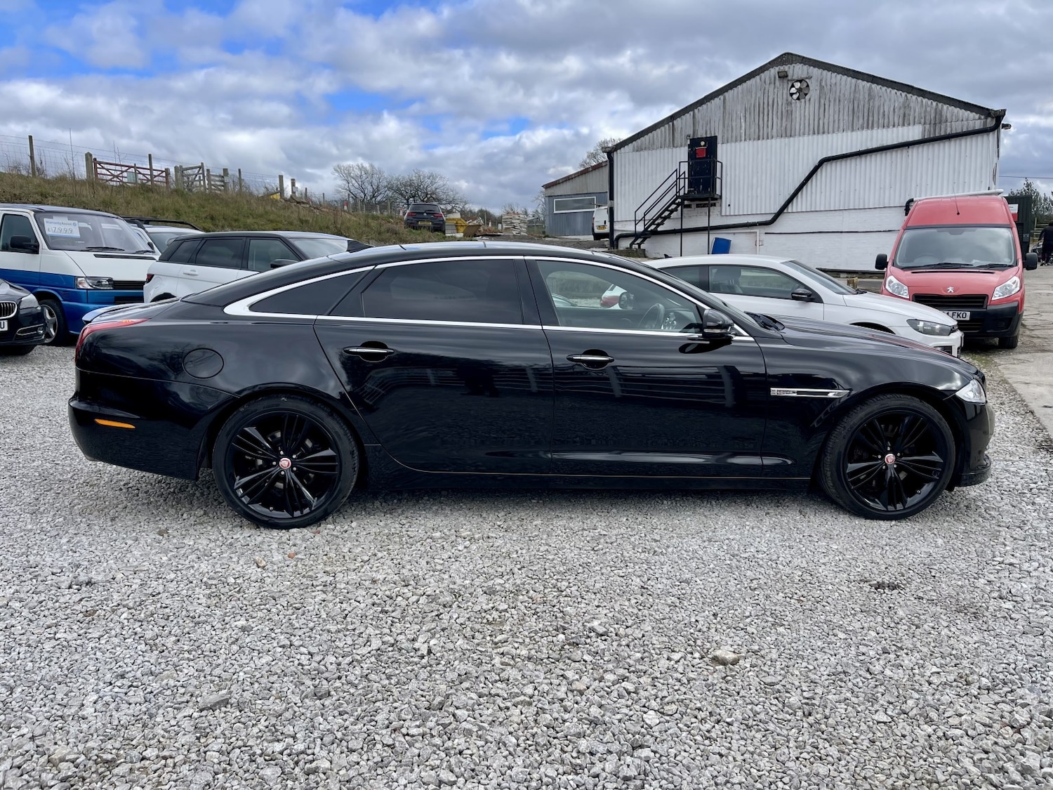 Used Jaguar XJ 2012 for sale - 77836973: Photo 8