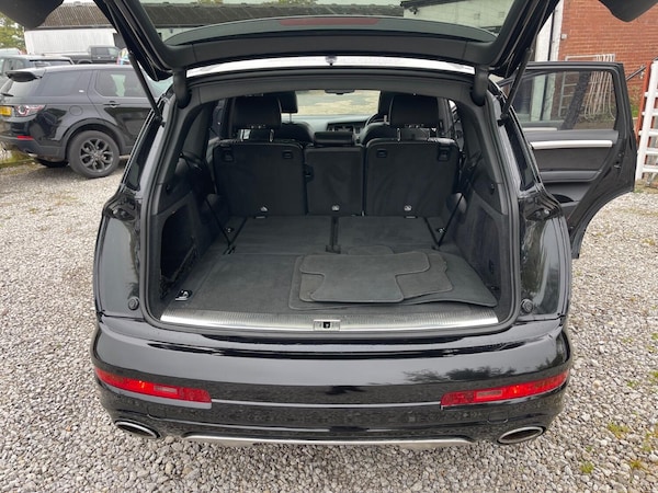 Used Audi Q7 2014 for sale - 76262977: Photo 22