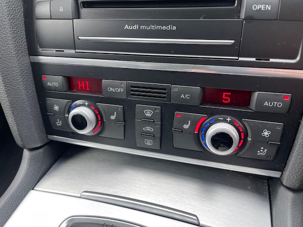 Used Audi Q7 2014 for sale - 76262977: Photo 30