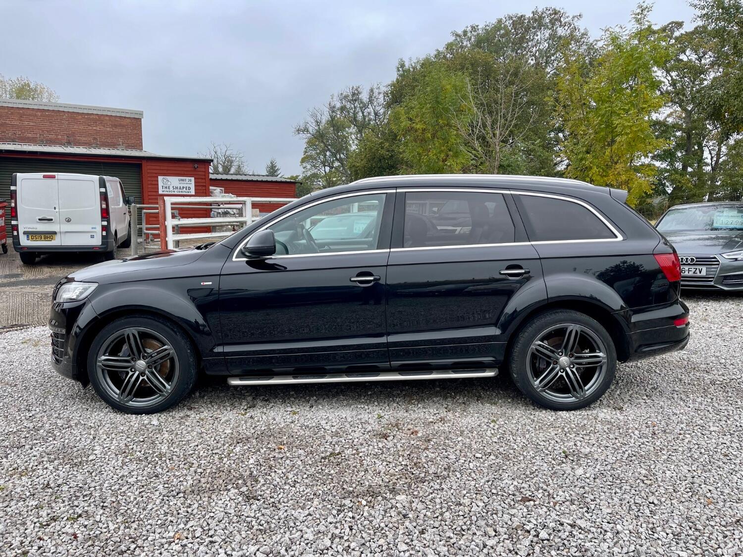 Used Audi Q7 2014 for sale - 76262977: Photo 4