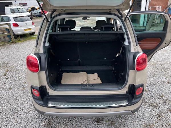 Used Fiat 500L 2013 for sale - 76225331: Photo 16