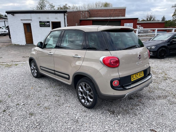 Used Fiat 500L 2013 for sale - 76225331: Photo 5