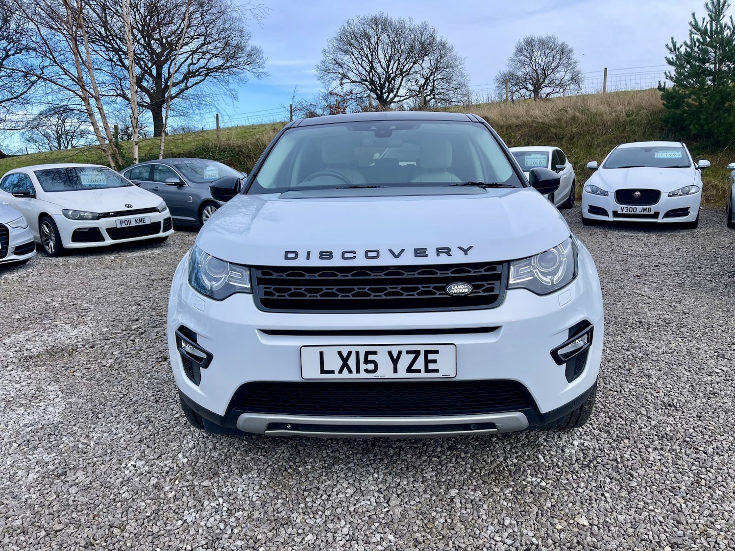 Used Land Rover Discovery Sport 2015 for sale - 77213468: Photo 2