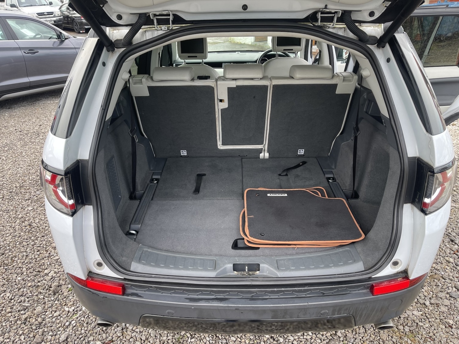 Used Land Rover Discovery Sport 2015 for sale - 77213468: Photo 23