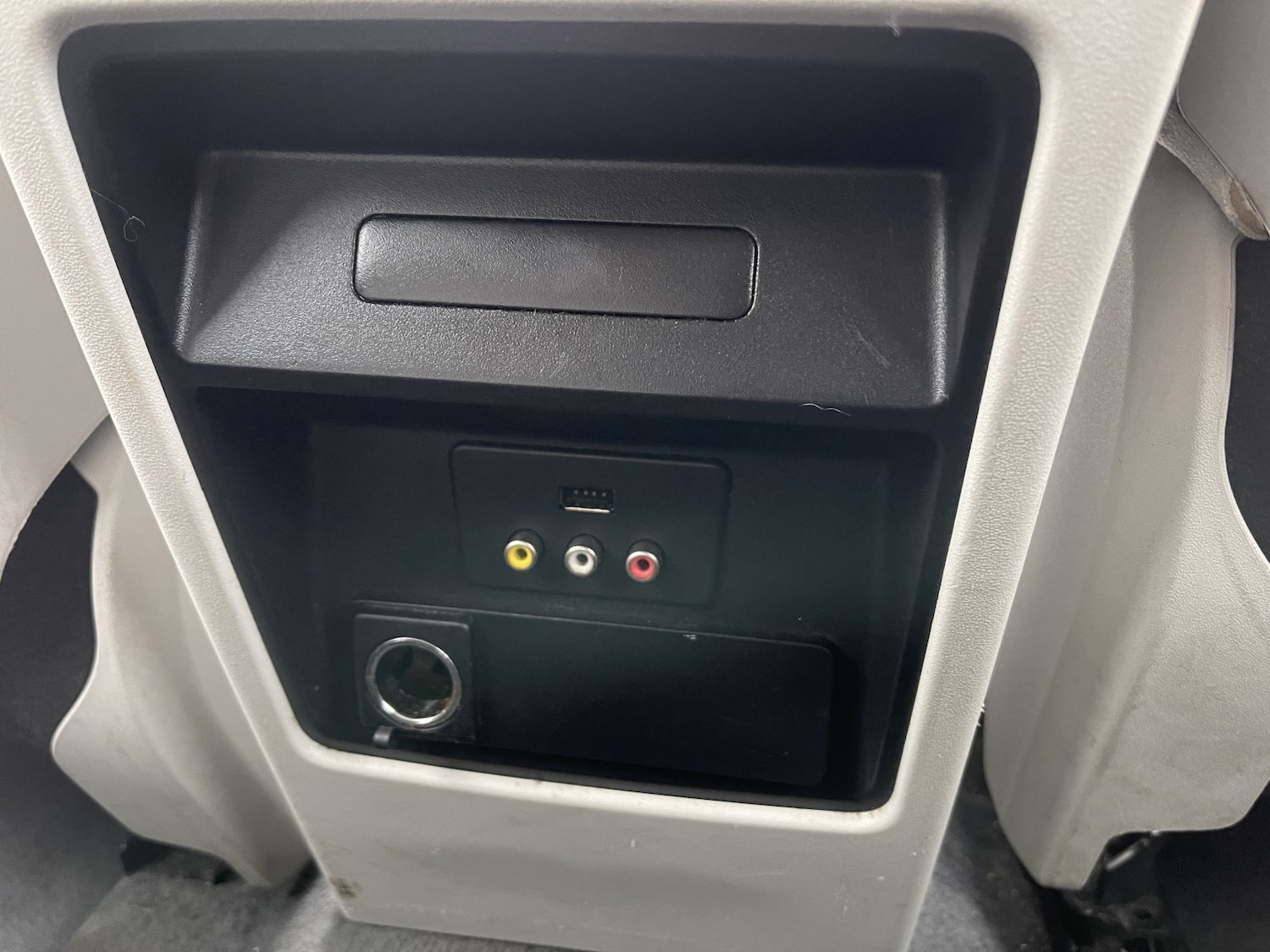 Used Land Rover Discovery Sport 2015 for sale - 77213468: Photo 25