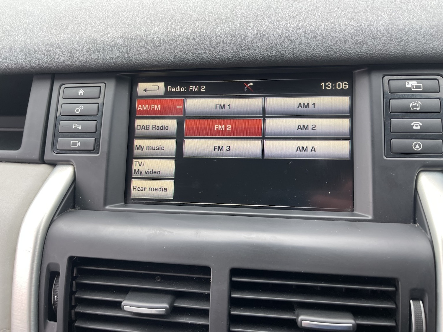 Used Land Rover Discovery Sport 2015 for sale - 77213468: Photo 35