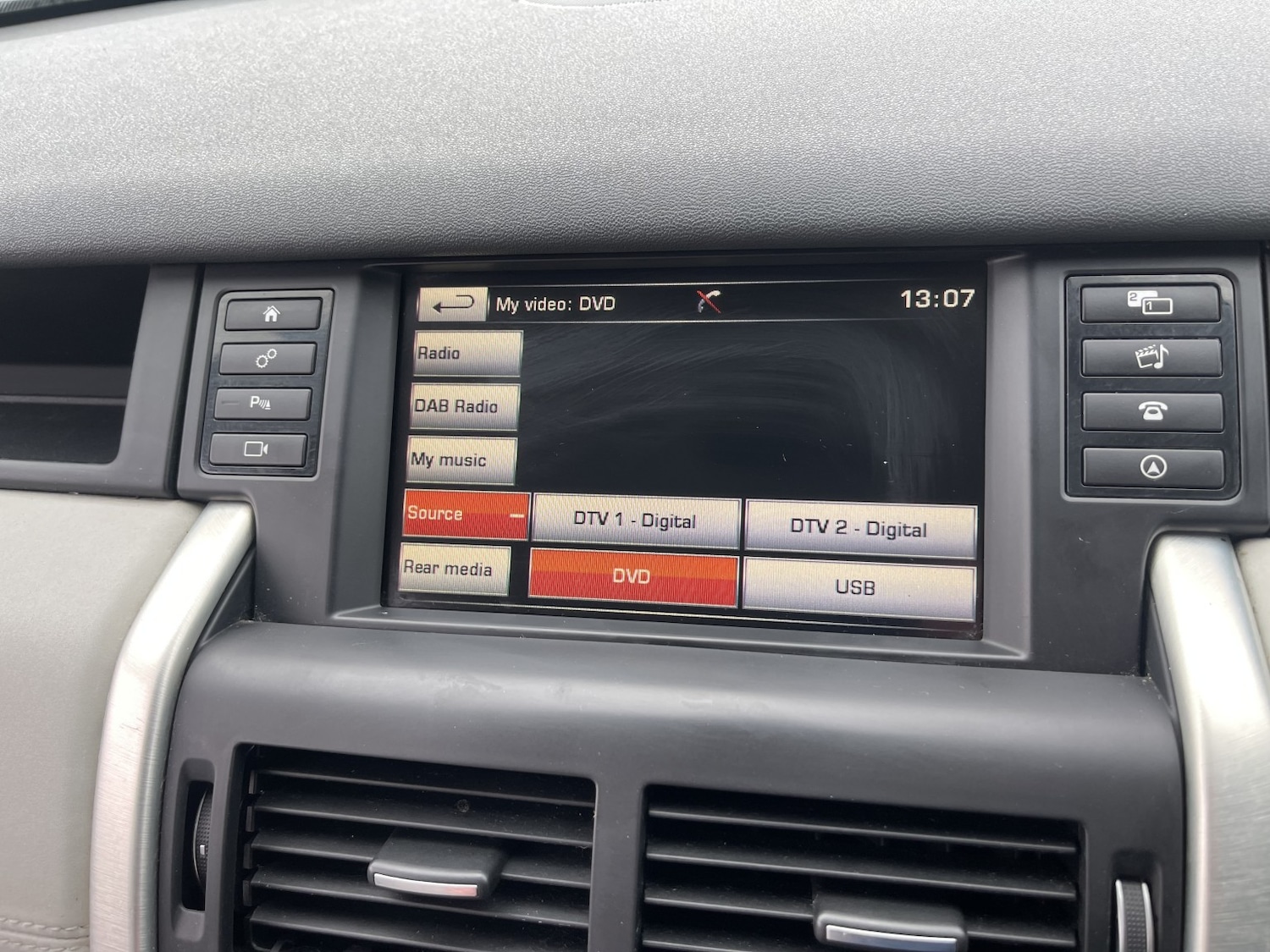 Used Land Rover Discovery Sport 2015 for sale - 77213468: Photo 38