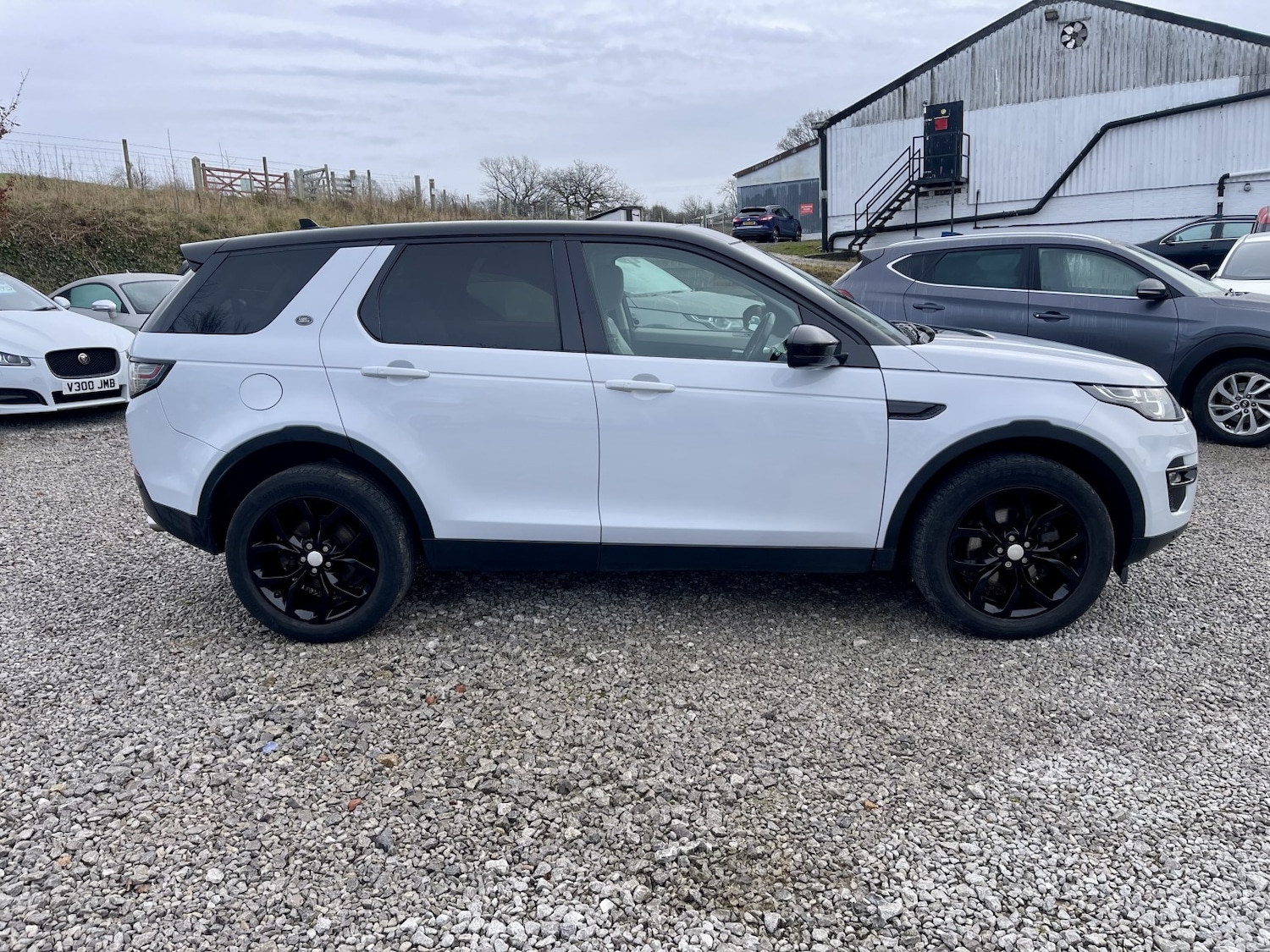 Used Land Rover Discovery Sport 2015 for sale - 77213468: Photo 8