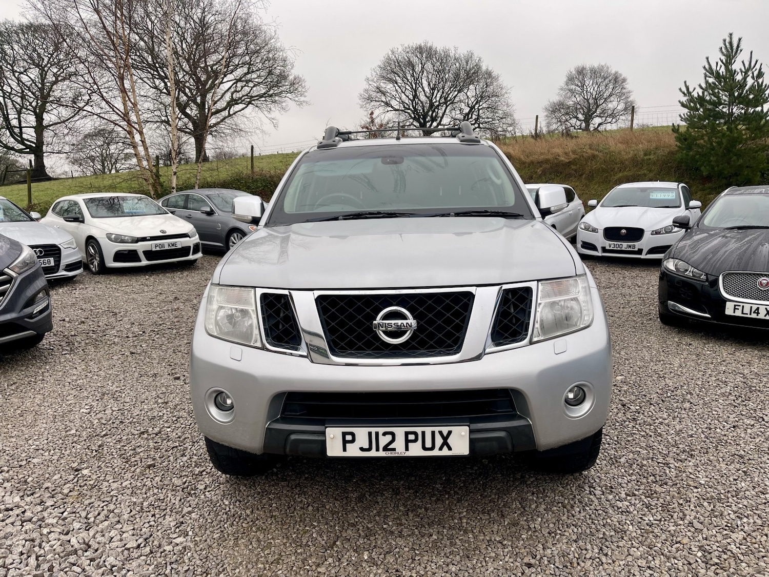 Used Nissan Navara 2012 for sale - 77289242: Photo 2