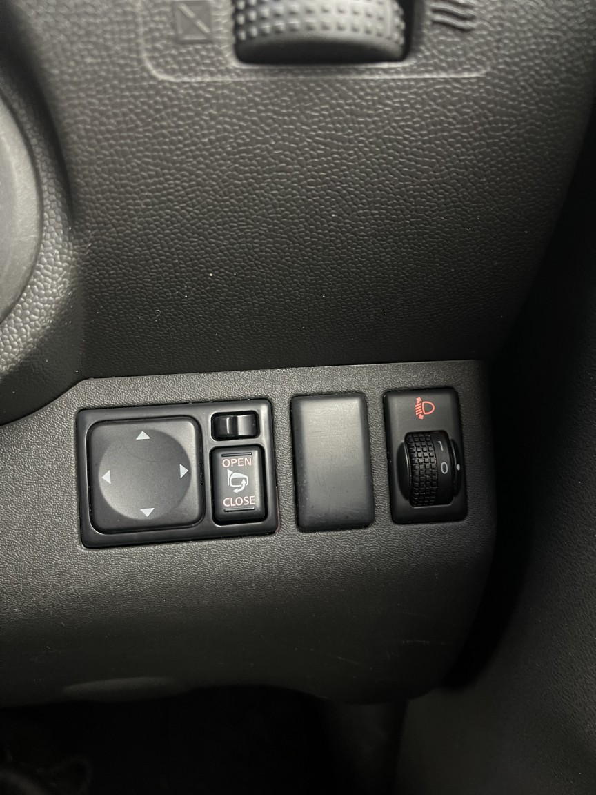 Used Nissan Navara 2012 for sale - 77289242: Photo 26