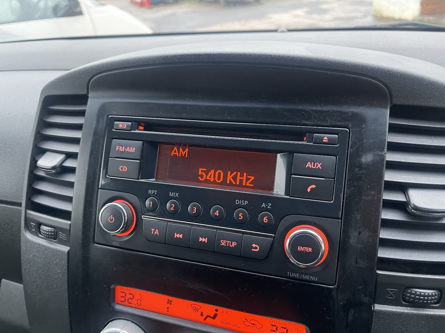 Used Nissan Navara 2012 for sale - 77289242: Photo 45