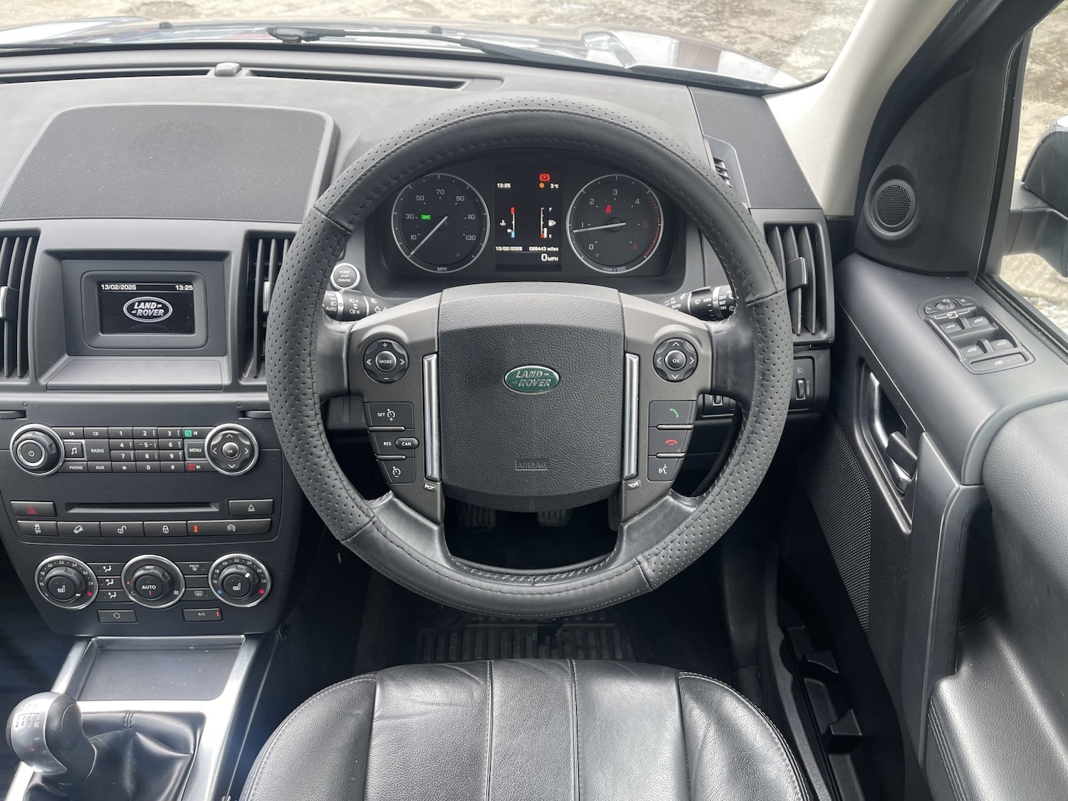Used Land Rover Freelander 2 2013 for sale - 77548270: Photo 11