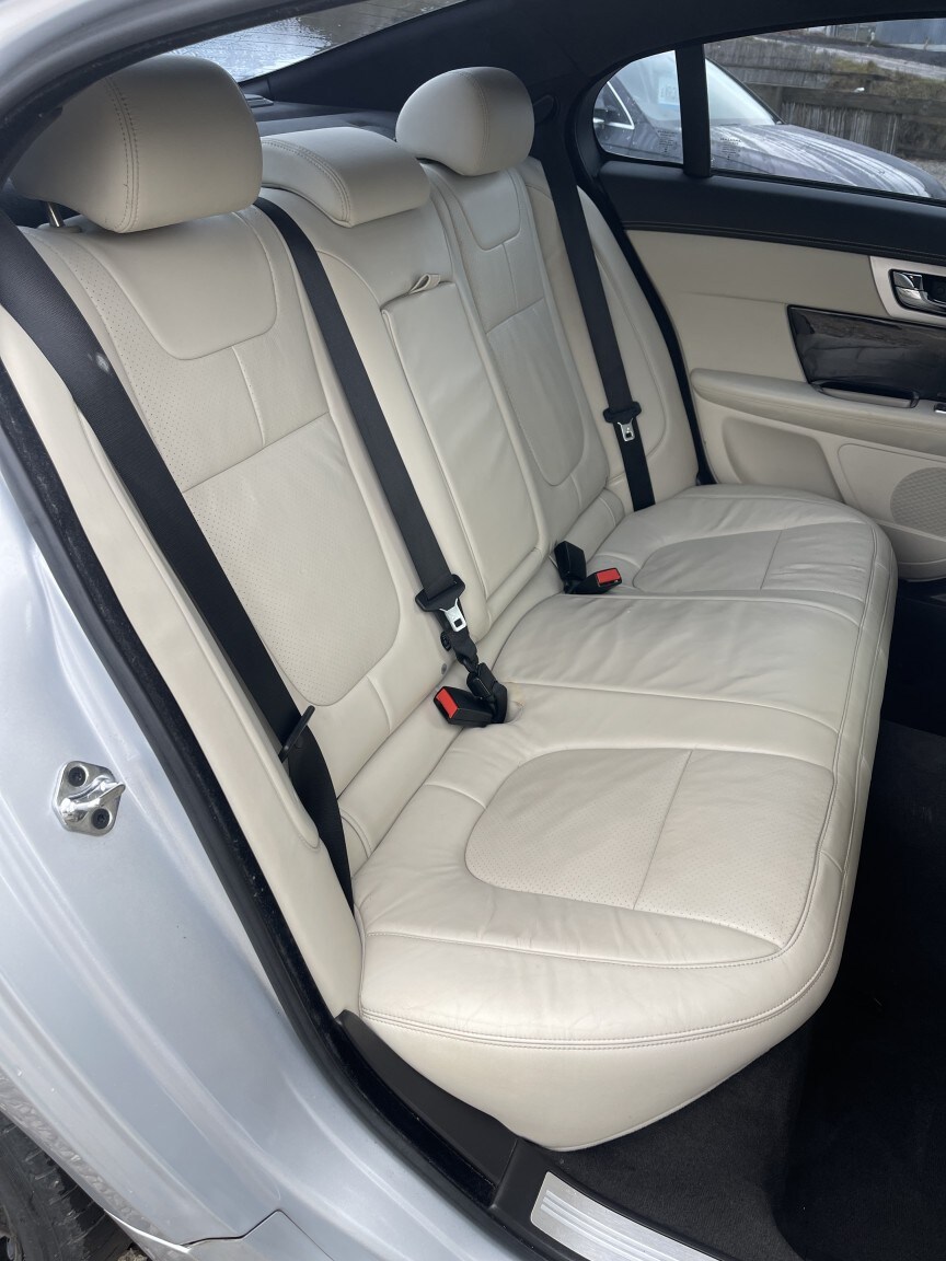 Used Jaguar XF 2015 for sale - 77694408: Photo 10