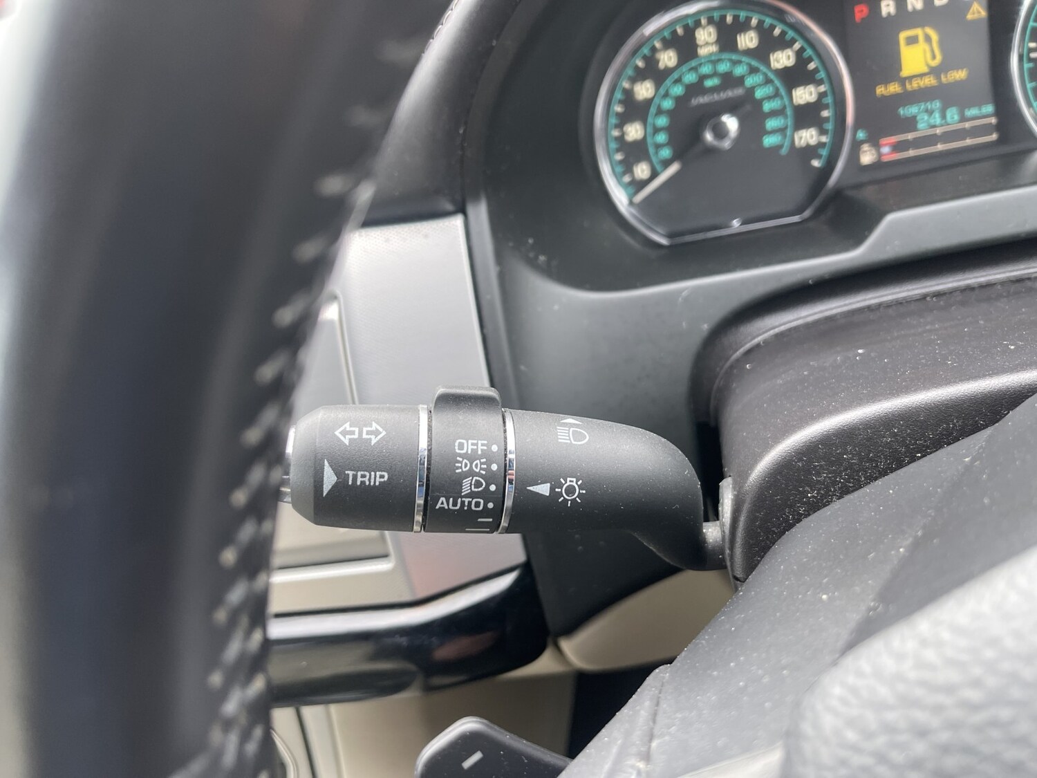 Used Jaguar XF 2015 for sale - 77694408: Photo 30