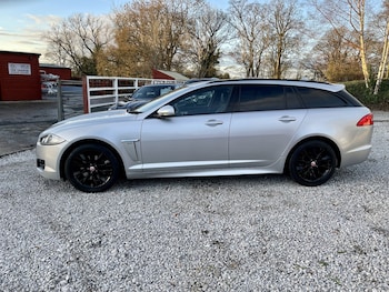 Used Jaguar XF 2014 for sale - 76817513: Photo