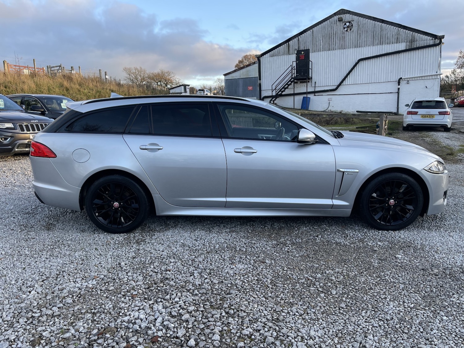 Used Jaguar XF 2014 for sale - 76817513: Photo 8