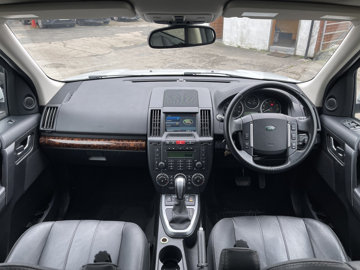 Used Land Rover Freelander 2010 for sale - 77535879: Photo 12