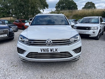 Used Volkswagen Touareg 2016 for sale - 75529745: Photo