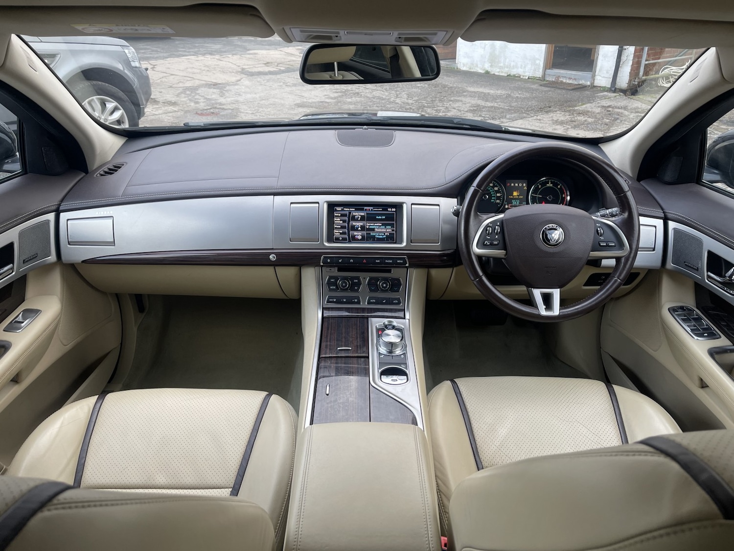 Used Jaguar XF 2015 for sale - 77508424: Photo 13