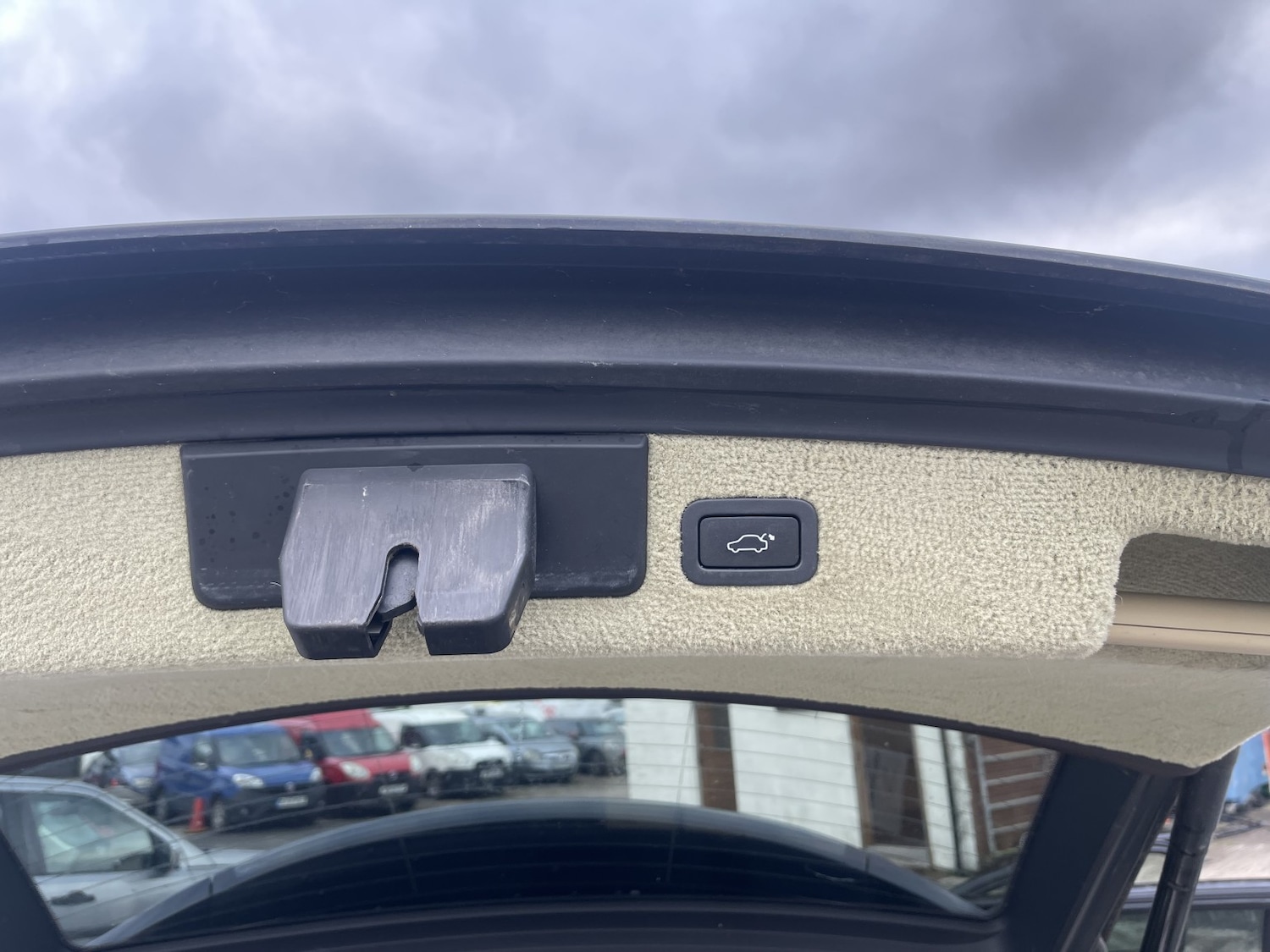 Used Jaguar XF 2015 for sale - 77508424: Photo 22