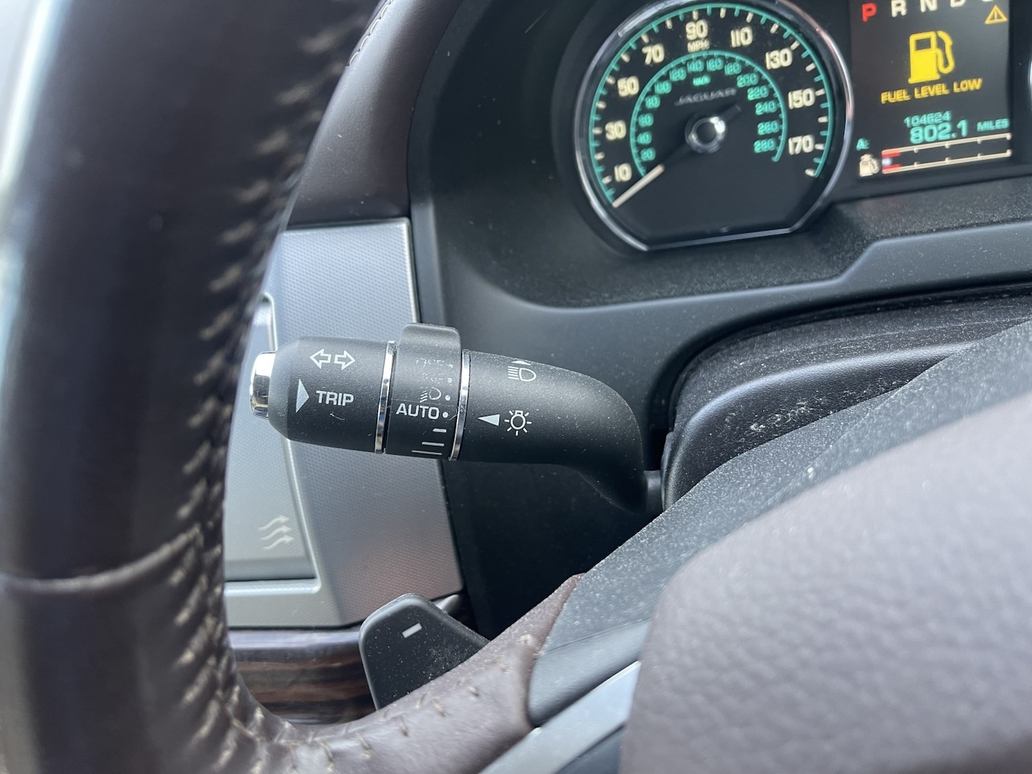 Used Jaguar XF 2015 for sale - 77508424: Photo 27