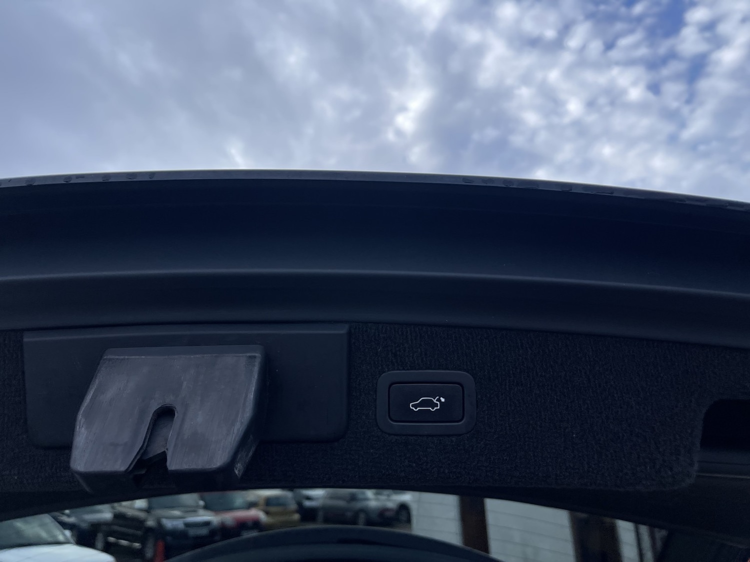 Used Jaguar XF 2014 for sale - 76863938: Photo 12