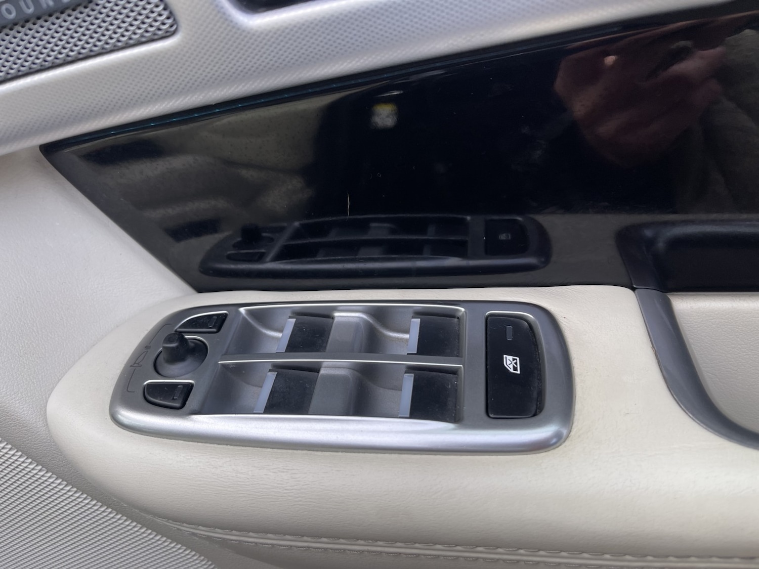 Used Jaguar XF 2014 for sale - 76863938: Photo 22