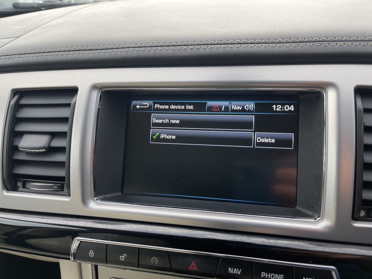 Used Jaguar XF 2014 for sale - 76863938: Photo 29