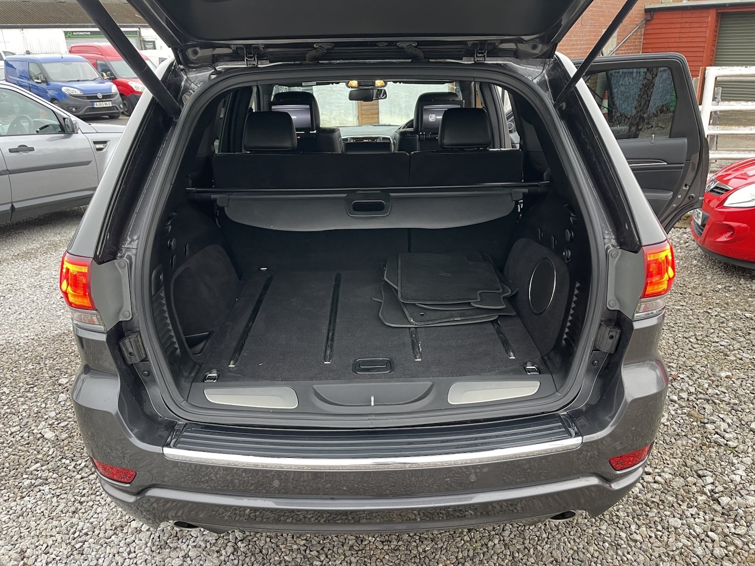 Used Jeep Grand Cherokee 2014 for sale - 77465738: Photo 24