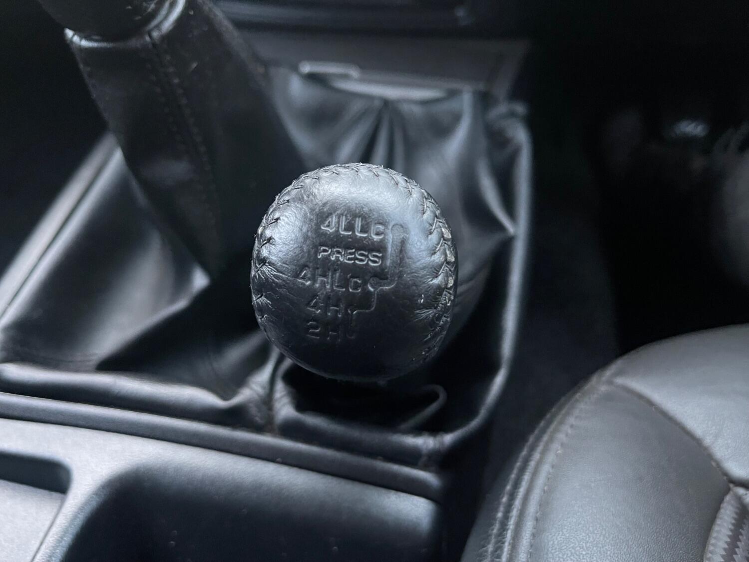 Used Mitsubishi L200 2014 for sale - 76324738: Photo 28