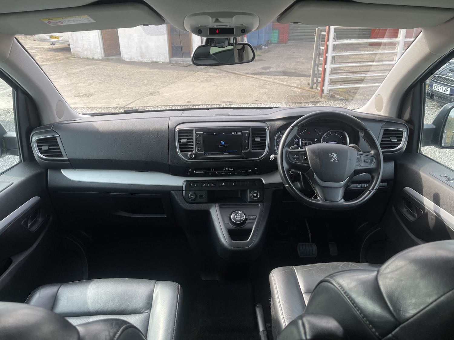 Used Peugeot Traveller 2017 for sale - 77968804: Photo 16