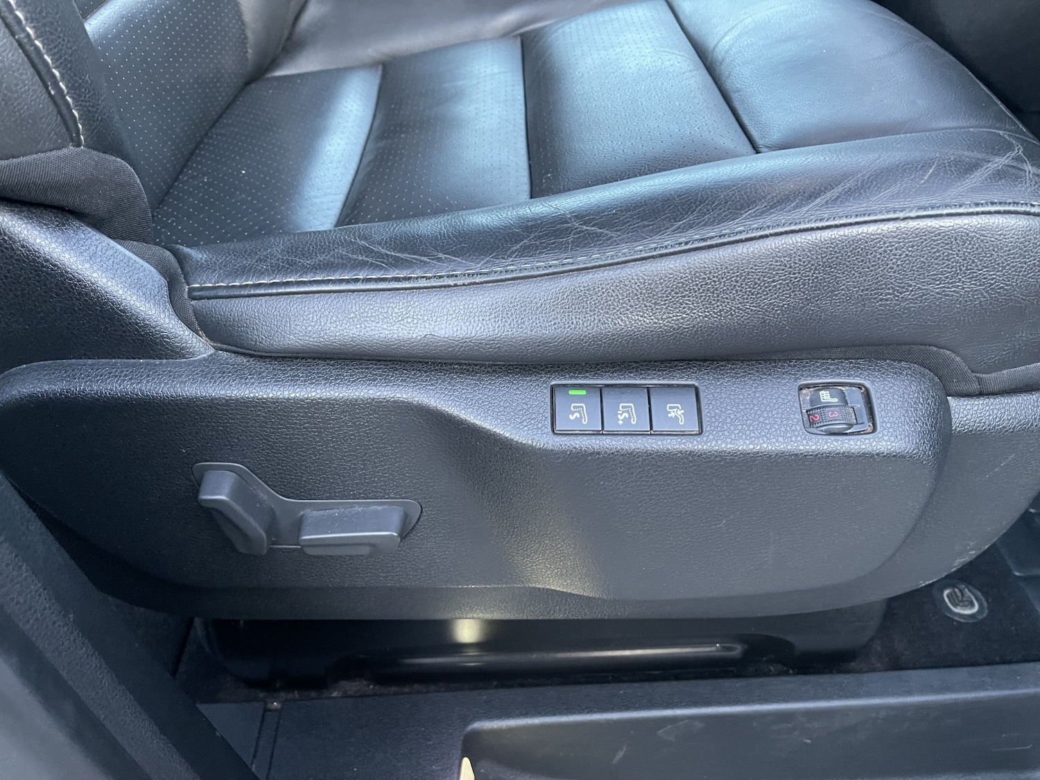 Used Peugeot Traveller 2017 for sale - 77968804: Photo 19