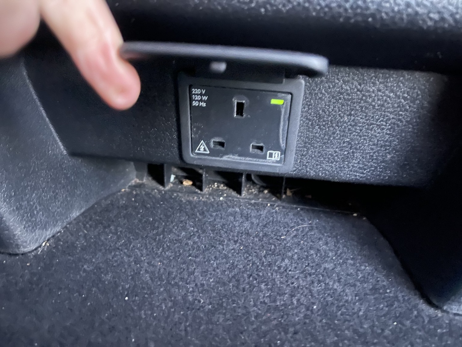 Used Peugeot Traveller 2017 for sale - 77968804: Photo 27